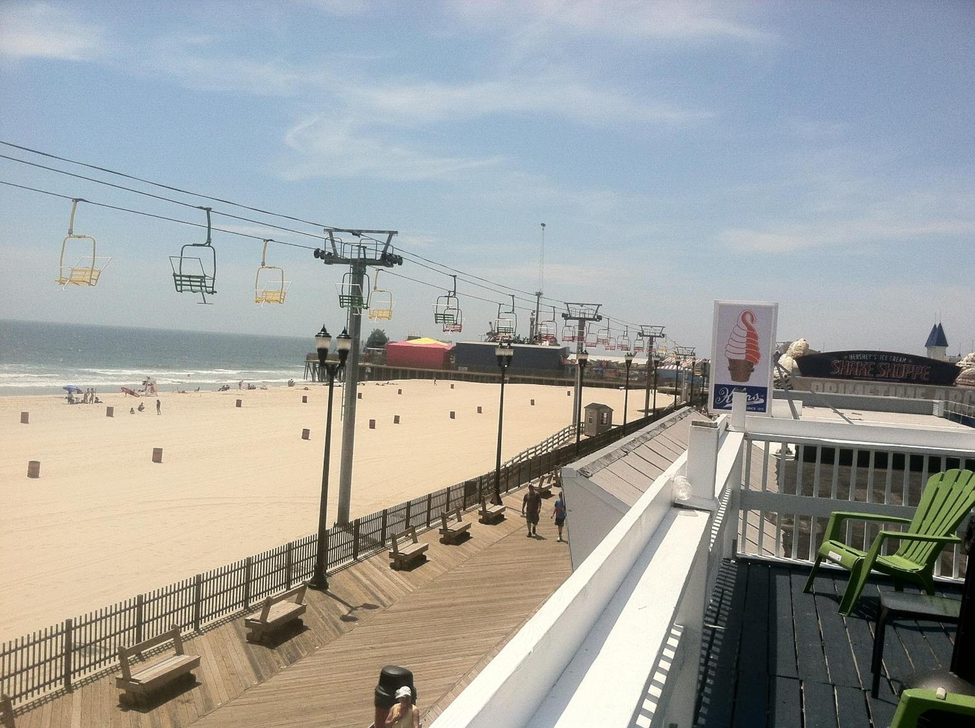 Boardwalk Hotel Charlee & Apartments Beach Hotel Oceanfront Seaside Heights Exterior foto