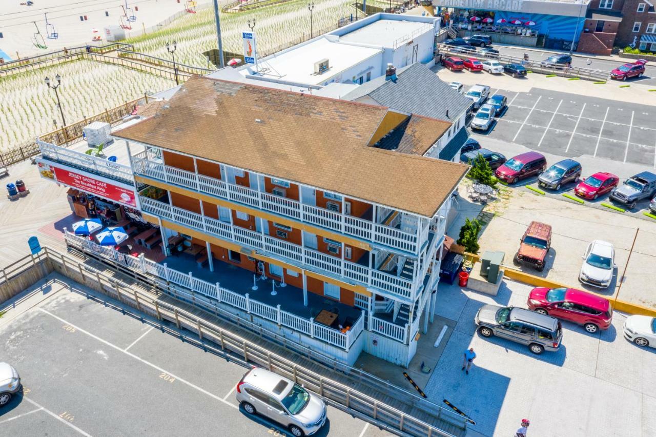 Boardwalk Hotel Charlee & Apartments Beach Hotel Oceanfront Seaside Heights Exterior foto
