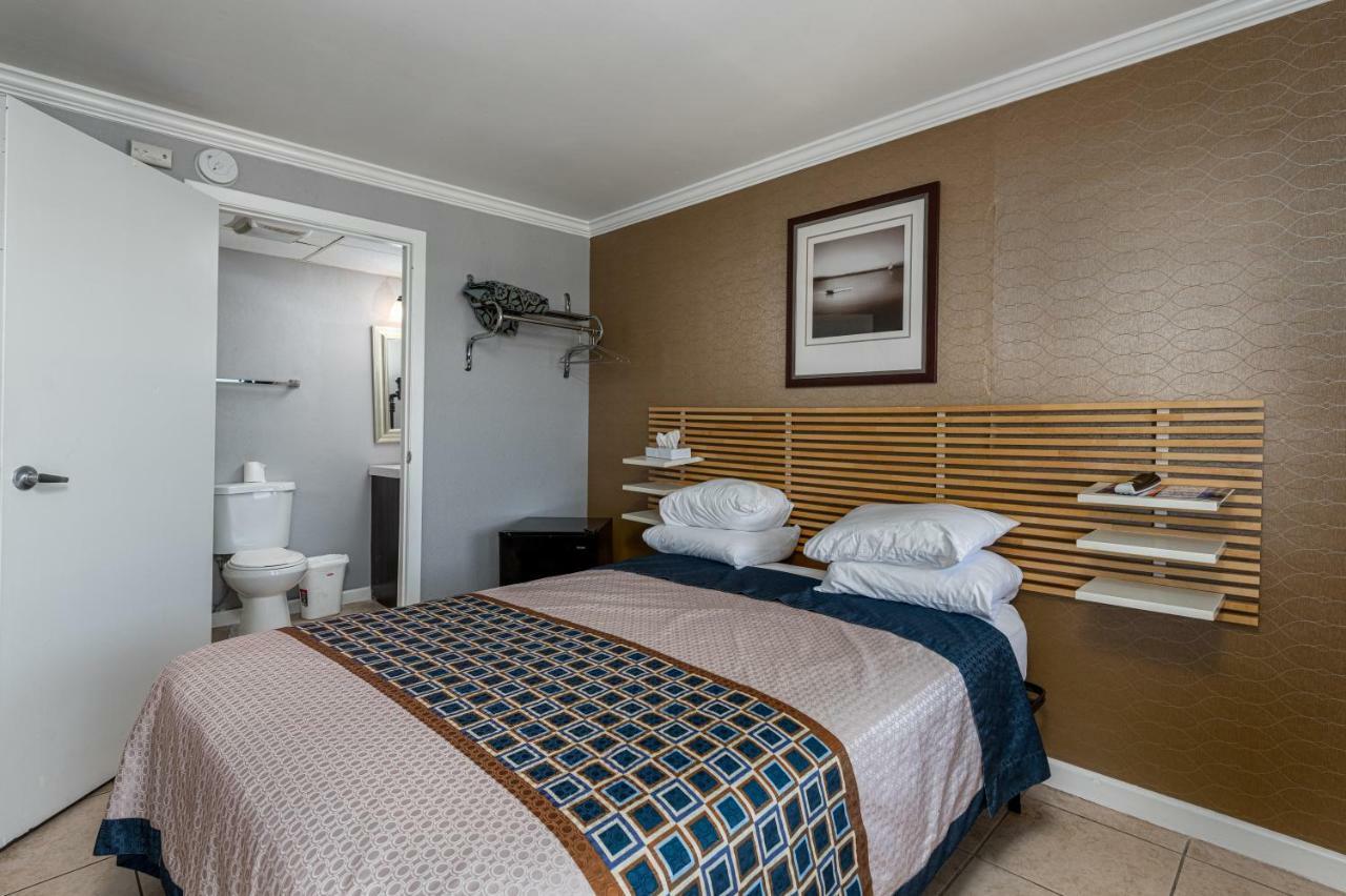Boardwalk Hotel Charlee & Apartments Beach Hotel Oceanfront Seaside Heights Exterior foto