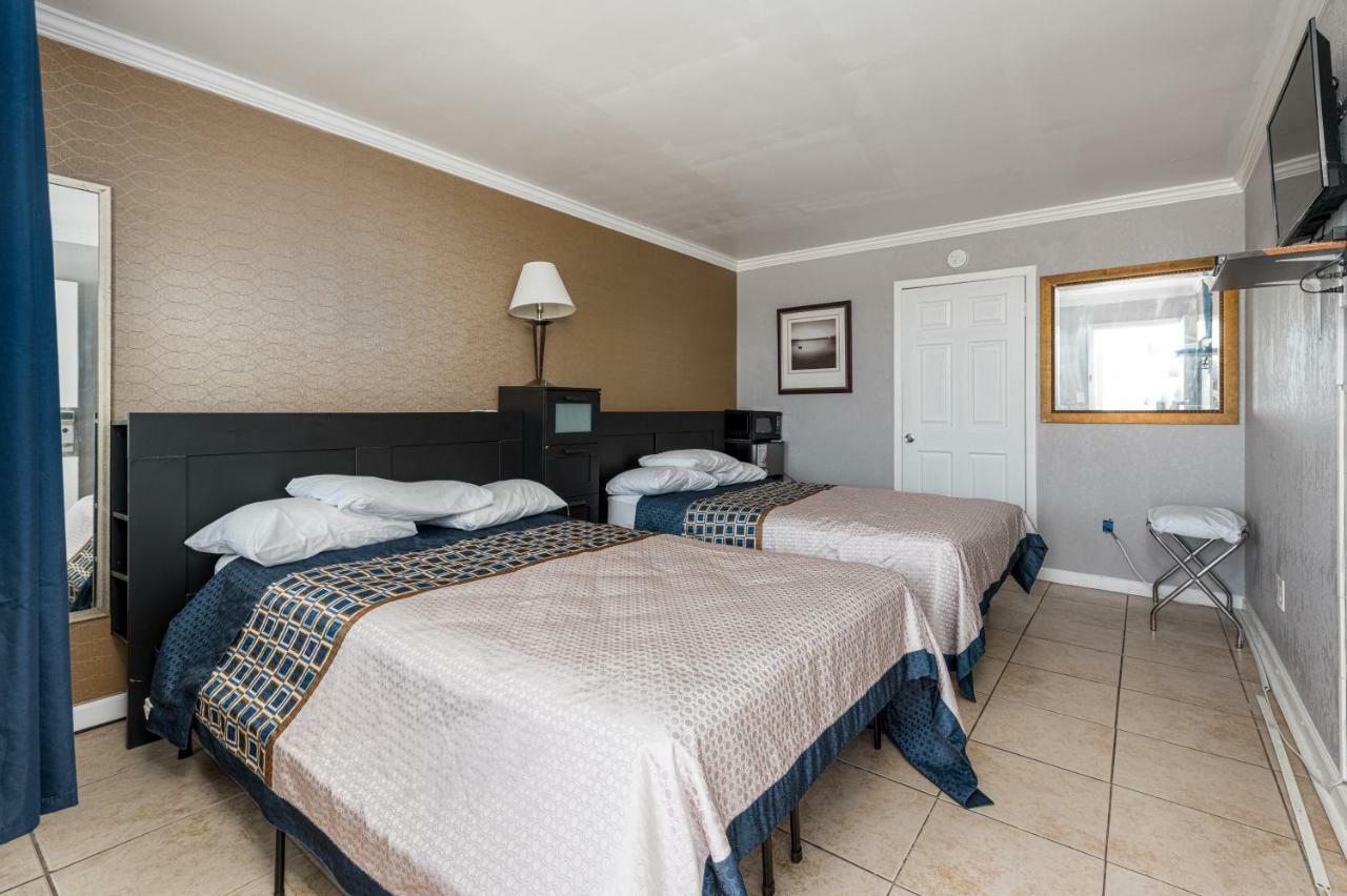 Boardwalk Hotel Charlee & Apartments Beach Hotel Oceanfront Seaside Heights Exterior foto
