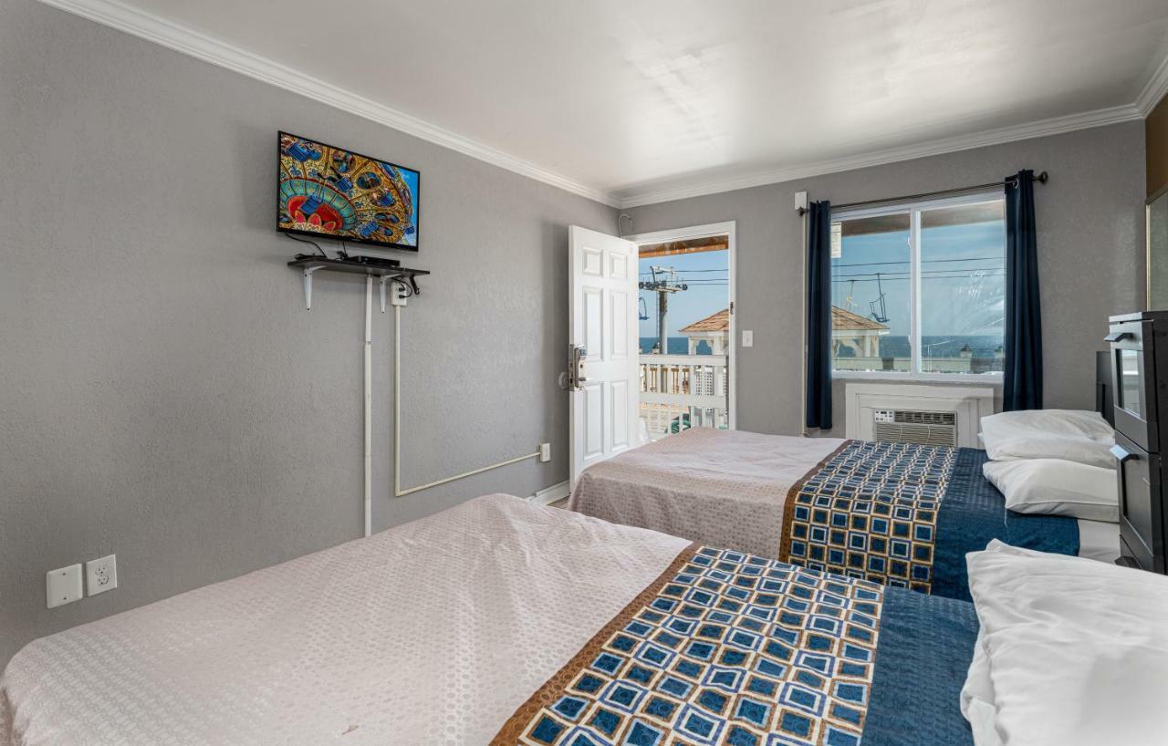 Boardwalk Hotel Charlee & Apartments Beach Hotel Oceanfront Seaside Heights Exterior foto